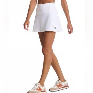 NWT Vuori Women's White Volley Skirt